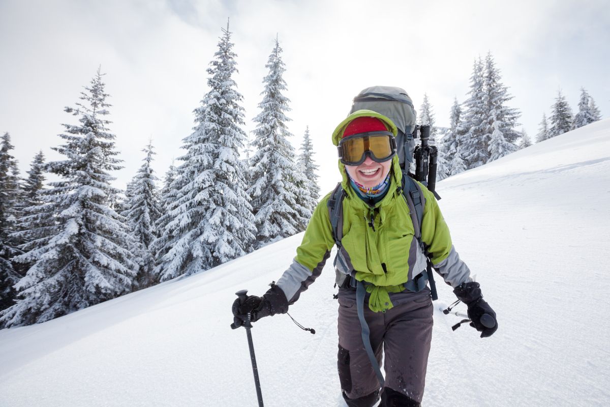 staying safe while playing winter sports